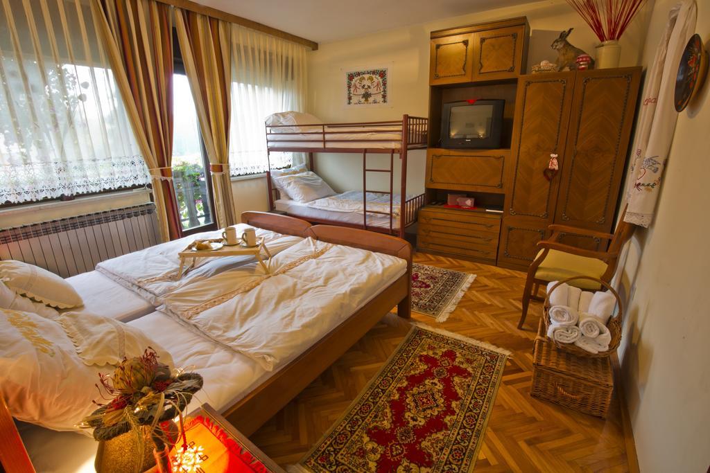 Guesthouse Zganjer Ozalj Rom bilde