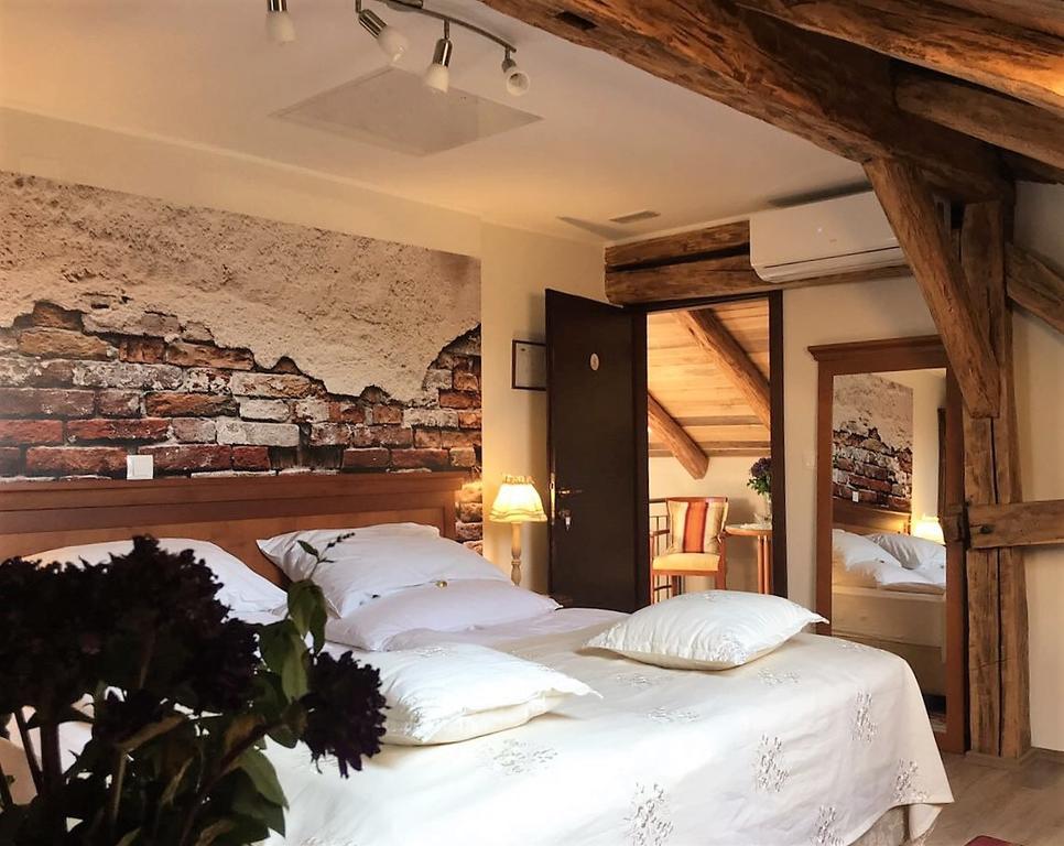 Guesthouse Zganjer Ozalj Eksteriør bilde